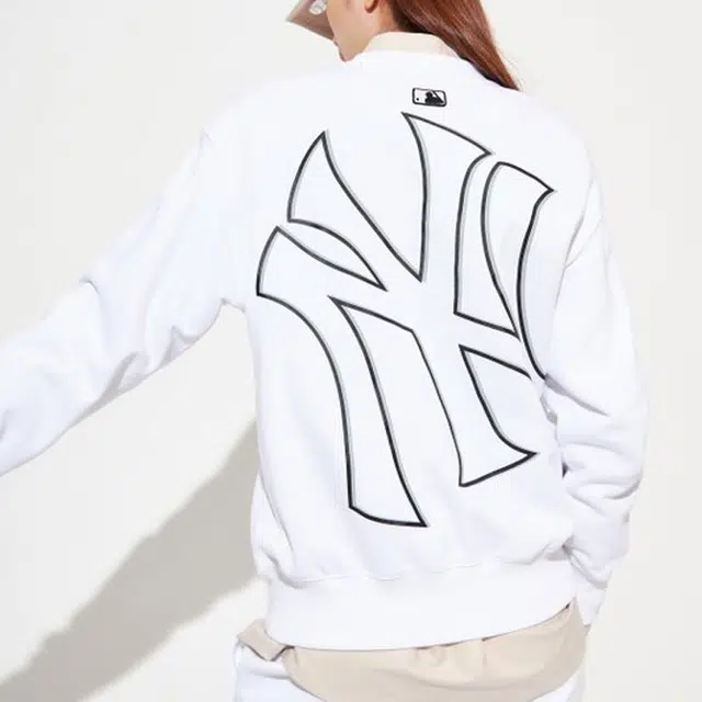 MLB
