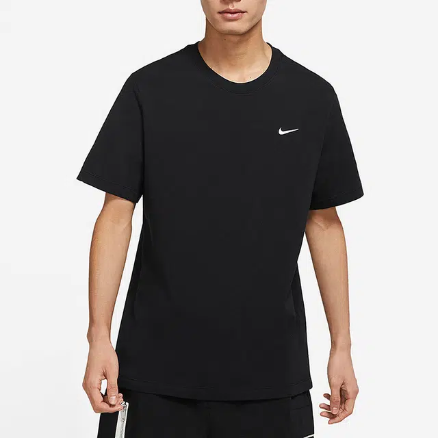 Nike Sportswear logoT