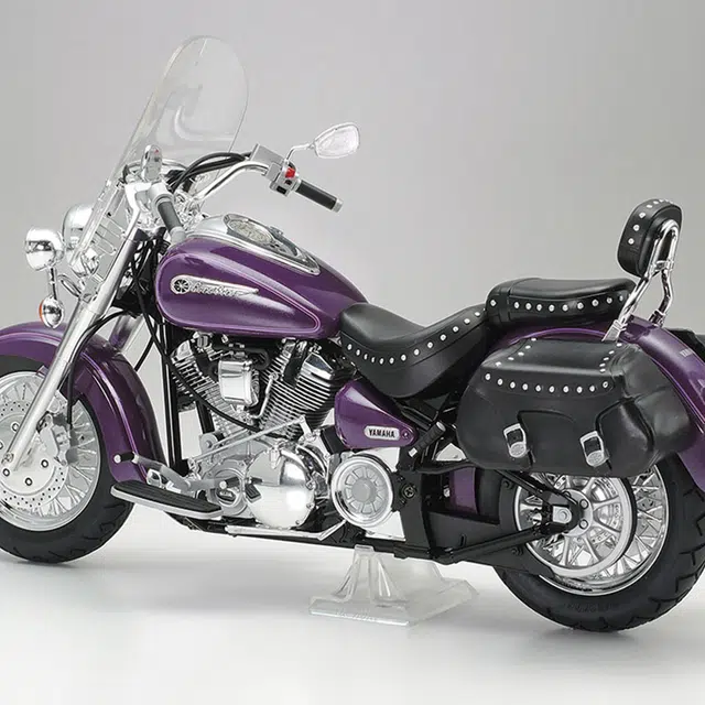 112 XV1600 Road Star Custom