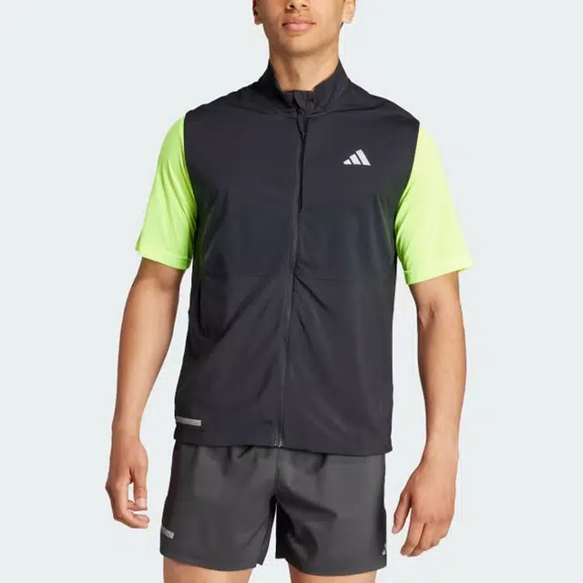 adidas Ultimate Vest Logo