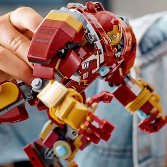 LEGO 76247