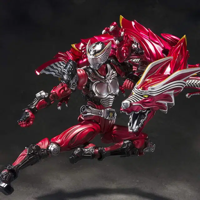 BANDAI SIC Ryuki 18.5cm