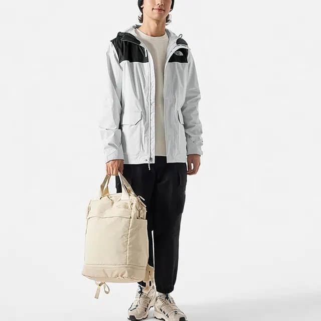 THE NORTH FACE