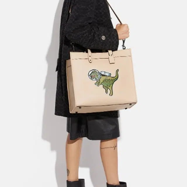 COACH Field Tote 40 Tote