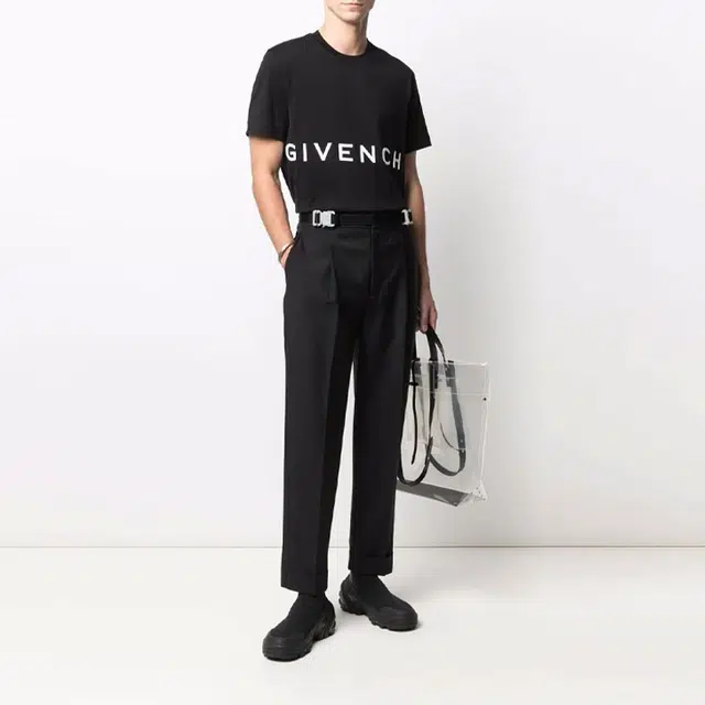 Givenchy 4G LogoT
