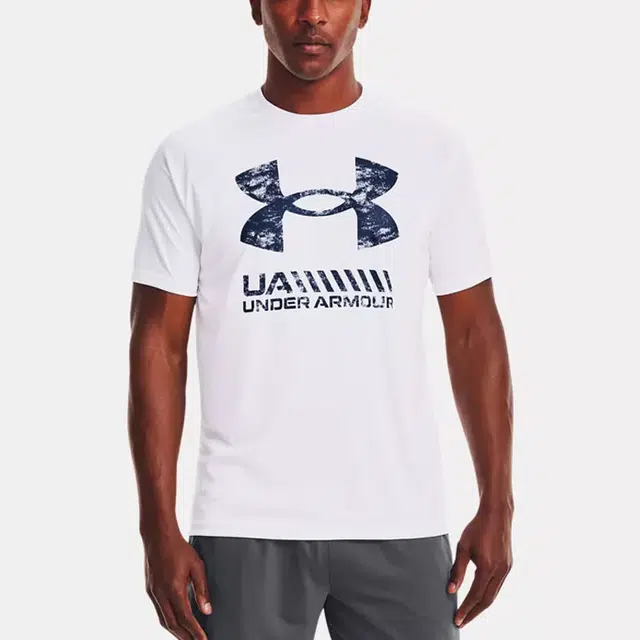 Under Armour T