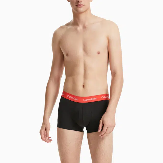CKCalvin Klein SS22 3
