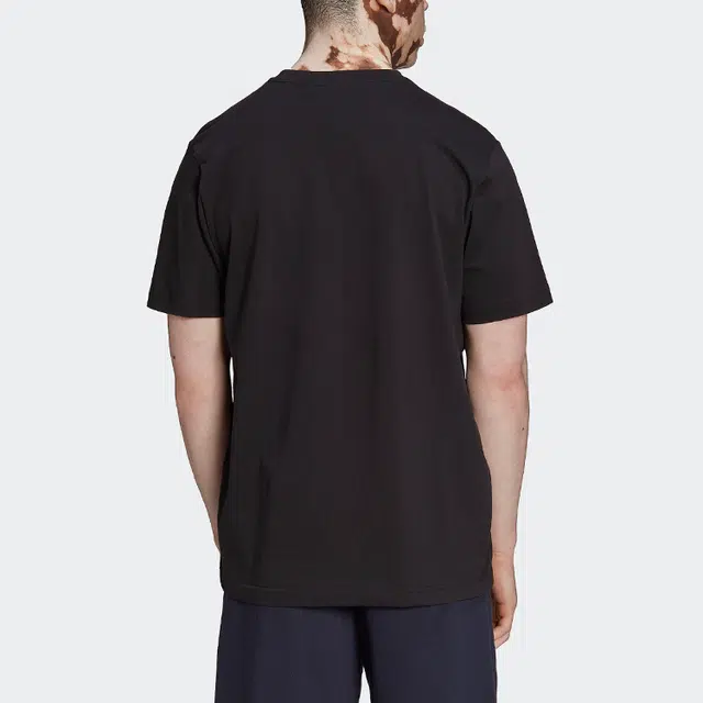 adidas originals FW22 LogoT