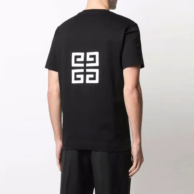 Givenchy 4G LogoT