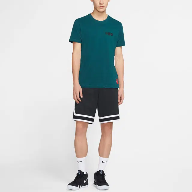 Nike Dri-FIT Kyrie Logo T