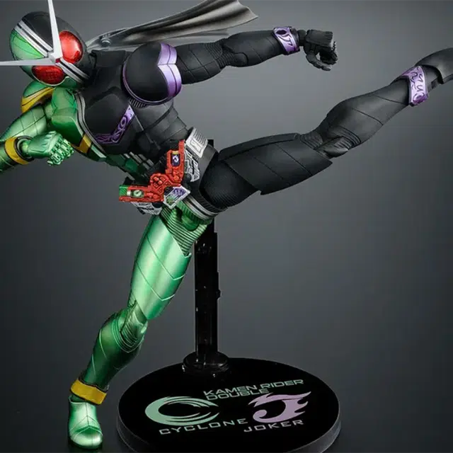 BANDAI MG FIGURE-RISE ARTISAN W 20cm