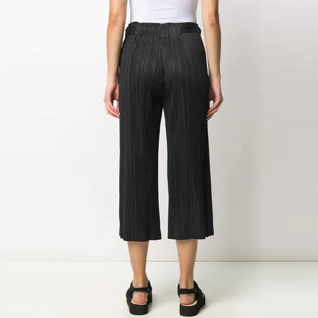 PLEATS PLEASE ISSEY MIYAKE FW21