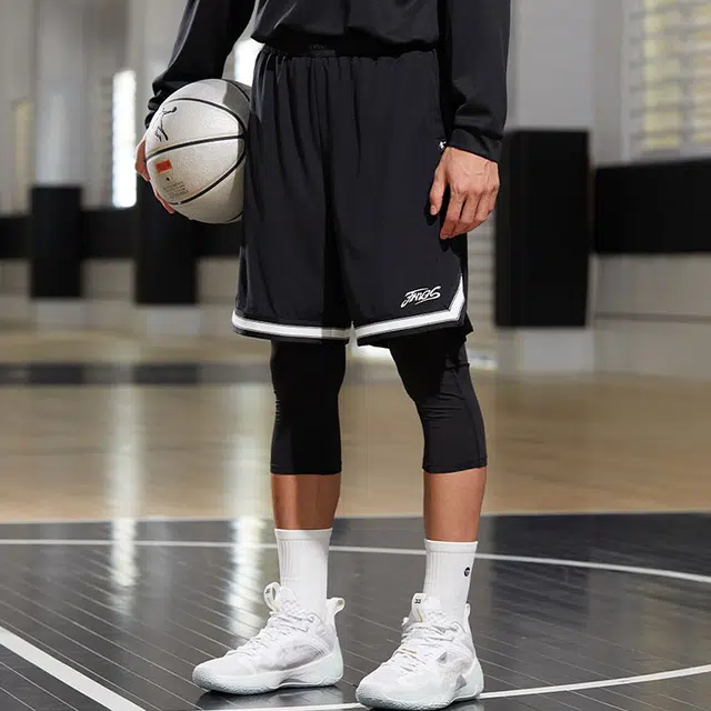 乔丹 毒牙 拼色休闲篮球运动短裤 男款 黑色