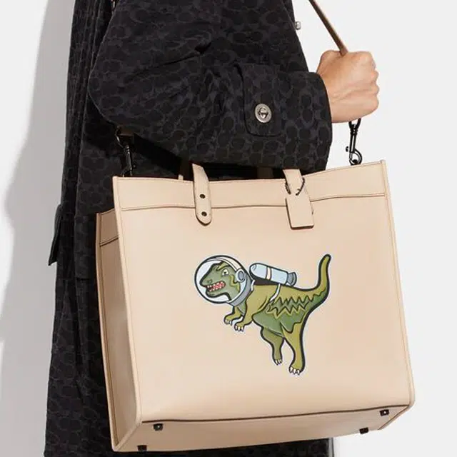 COACH Field Tote 40 Tote