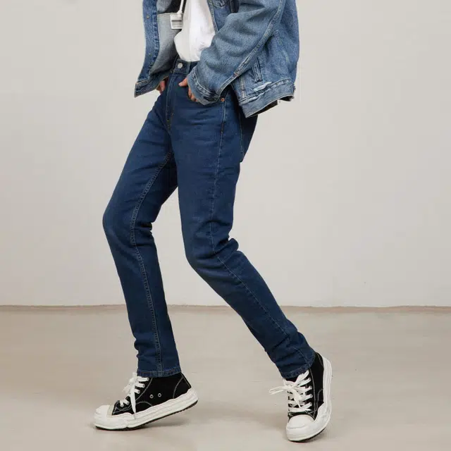 levis logo
