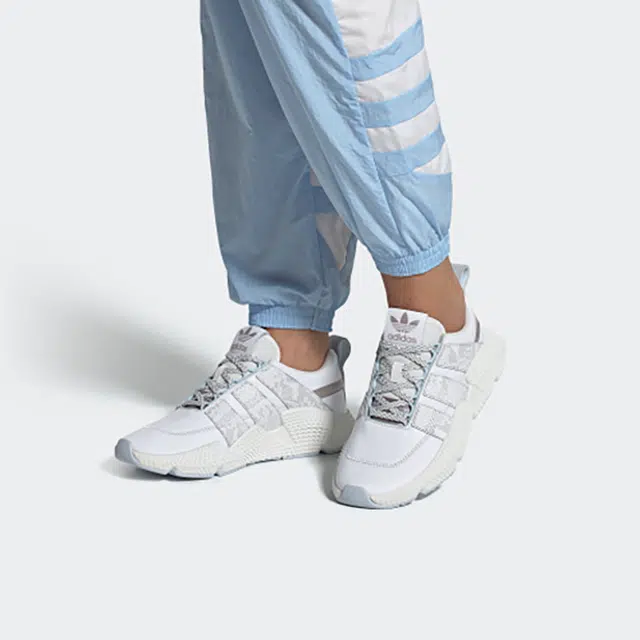 adidas originals PROPHERE V2
