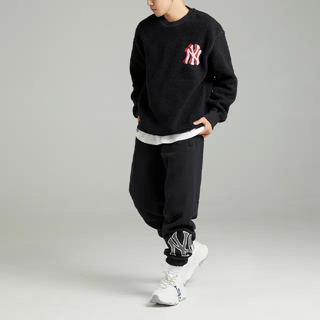 MLB