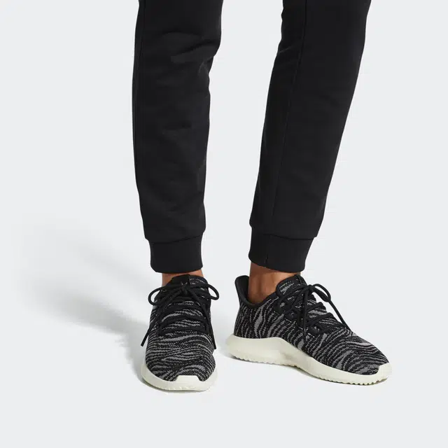 adidas originals Tubular Shadow