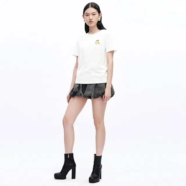 UOOYAA FW22 T