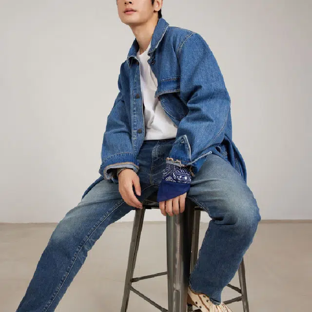 Levis logo