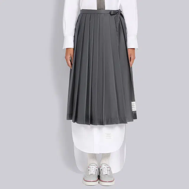 THOM BROWNE FW22