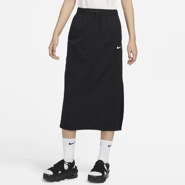 Nike Sportswear Essential Skirt Black