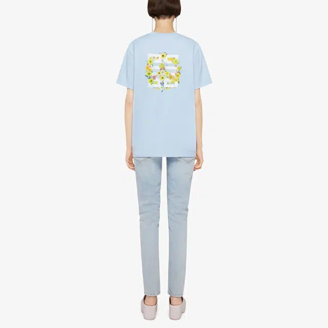 Givenchy SS22 T