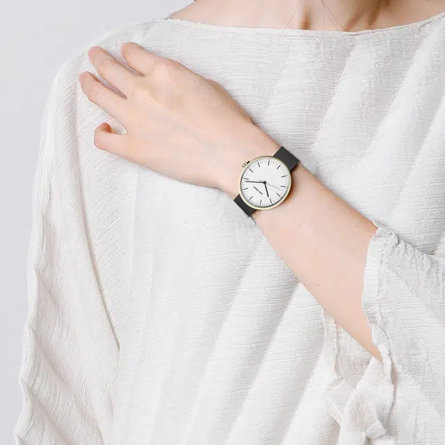 ISSEY MIYAKE 41mm NYAN703Y