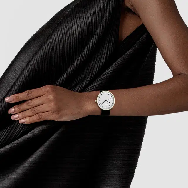 ISSEY MIYAKE 41mm NYAN703Y