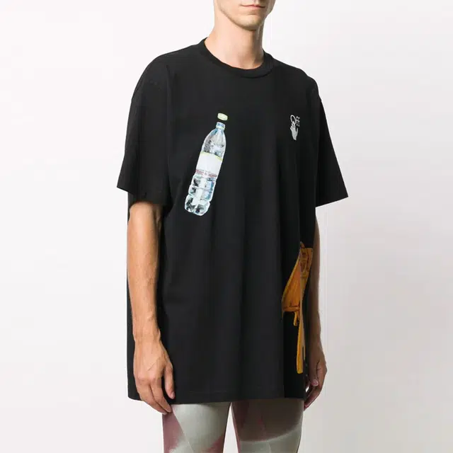 OFF-WHITE T