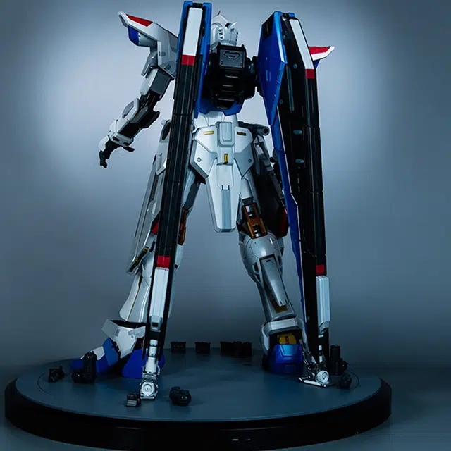 BANDAI 124 Ver.SH ZGMF-X10A 73.5cm