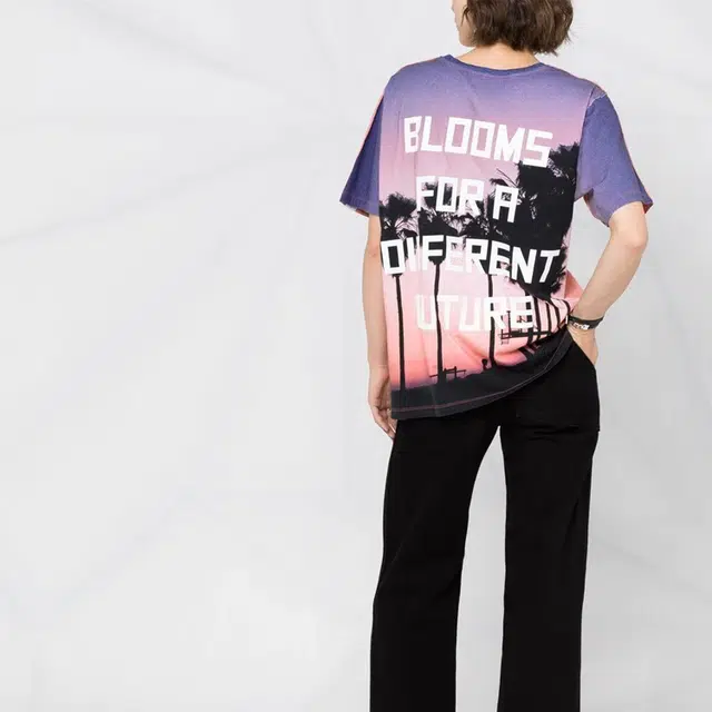 Golden Goose T