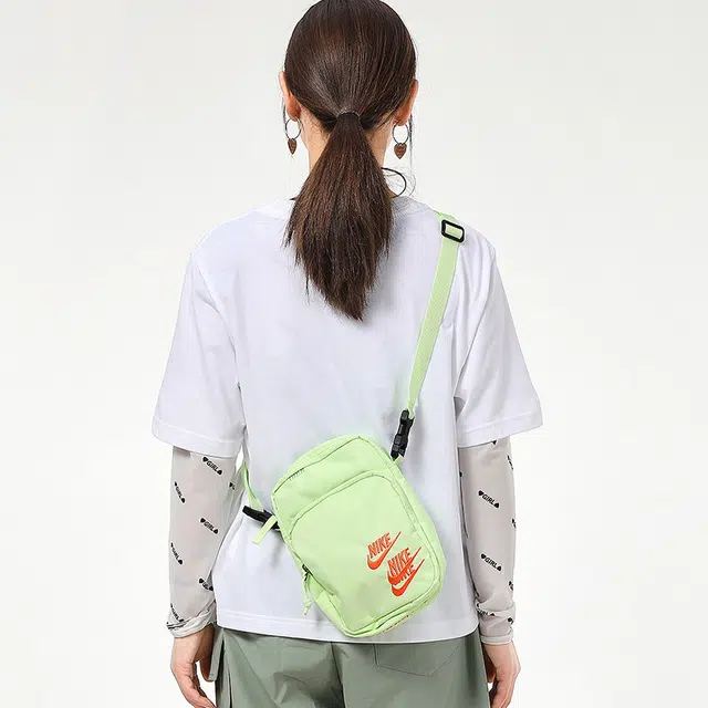 Nike HERITAGE SMIT - WRLD TR