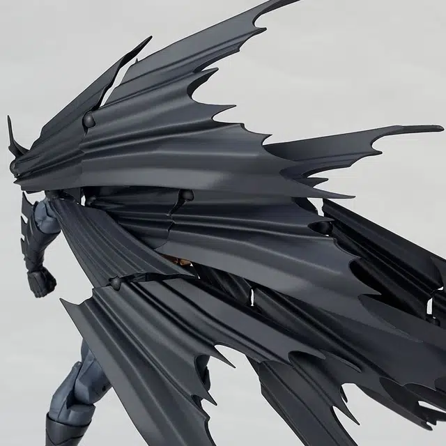 revoltech 17cm