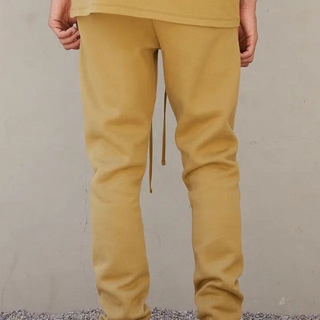 Fear of God Essentials FW21 Sweatpant Amber