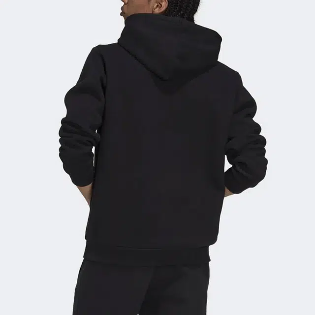 adidas originals Essentials