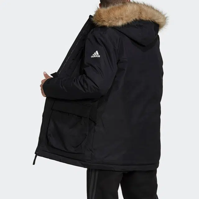 adidas Utilitas
