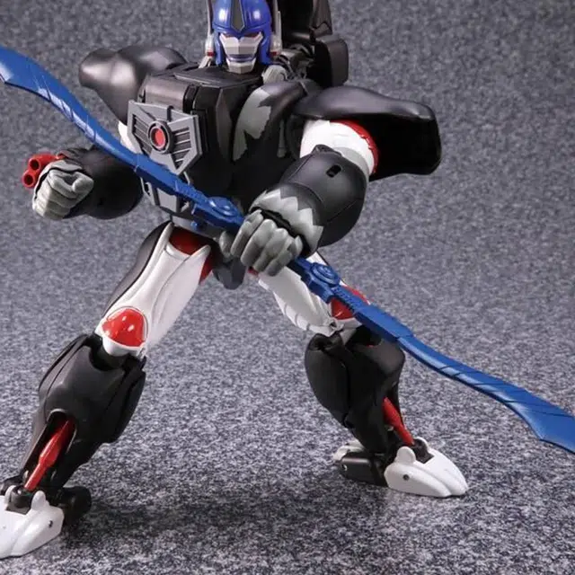 TAKARA TOMY MP MP-38