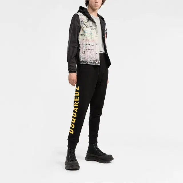 DSQUARED 2 Logo