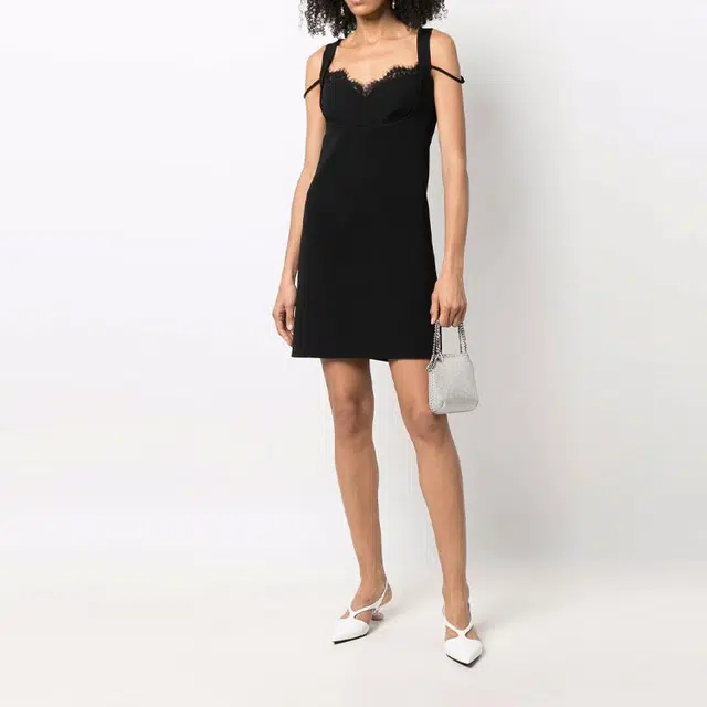 Stella McCartney SS22 V
