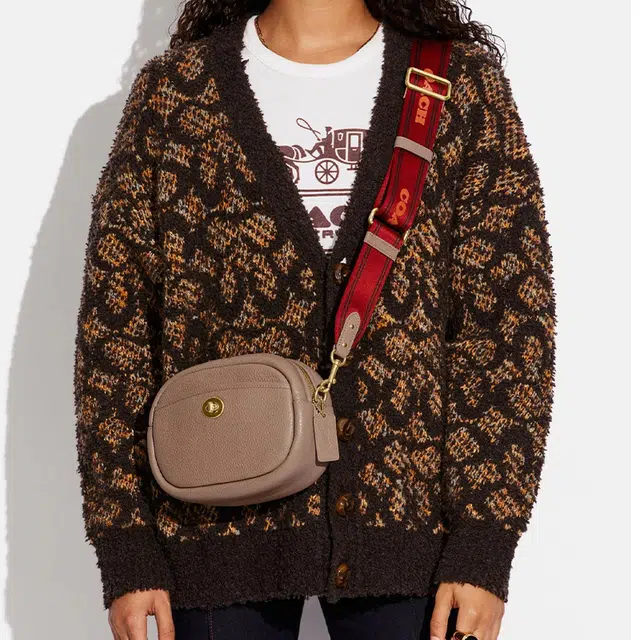 COACH Camera 23