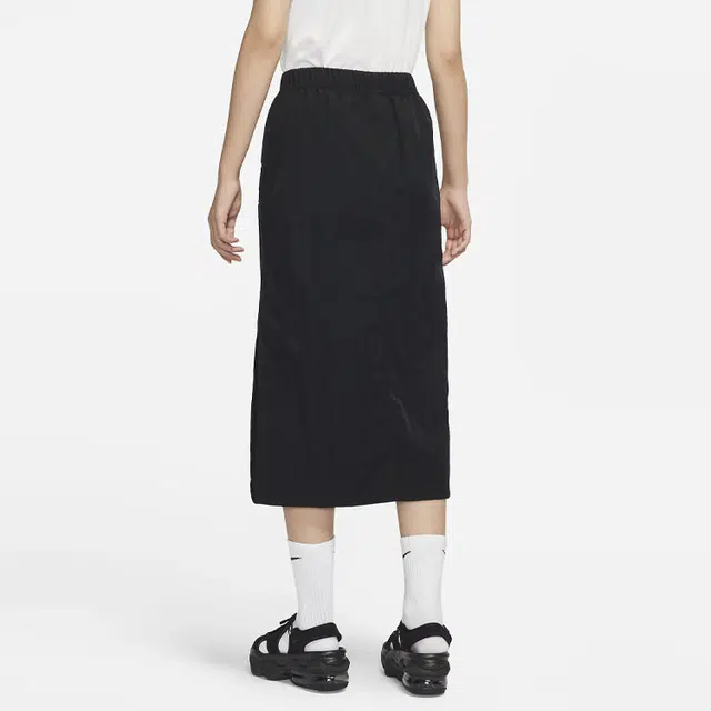 Nike Sportswear Essential Skirt Black