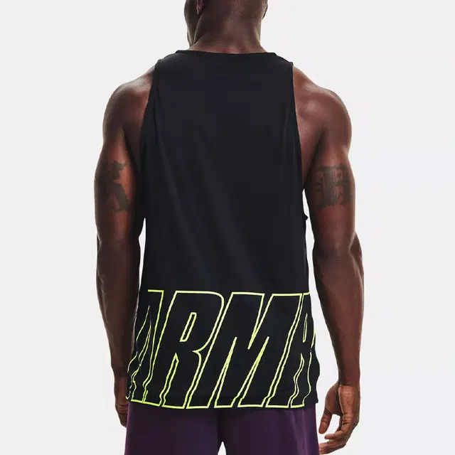 Under Armour Baseline