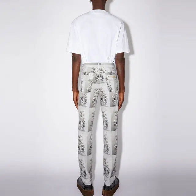 Acne Studios SS22
