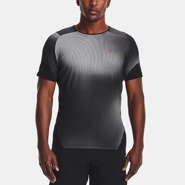 Under Armour T