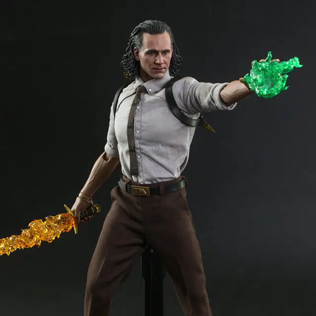 Hot Toys 16 31cm