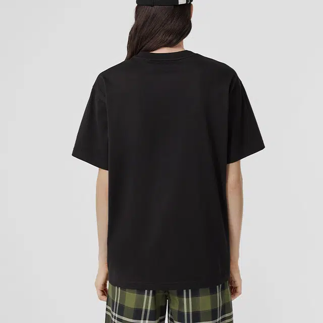 Burberry SS22 T