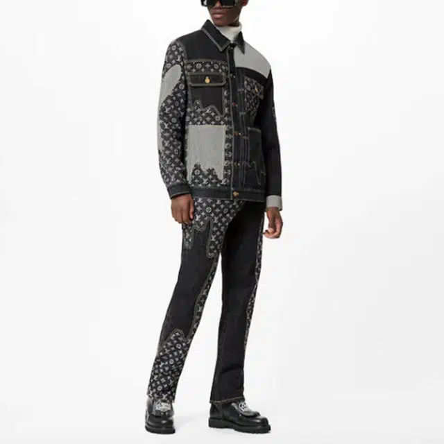 LOUIS VUITTON
