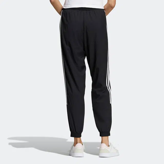 adidas neo W Esnt Pants2 Logo