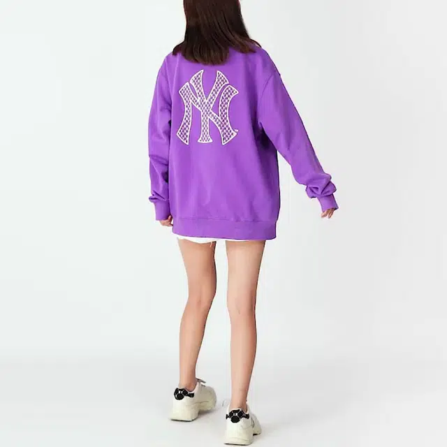 MLB